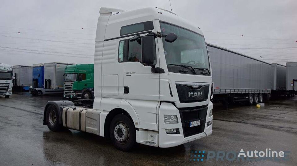 тягач MAN TGX 18.480