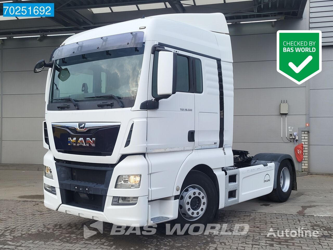 тягач MAN TGX 18.500 4X2 Retarder XLX ADR PTO