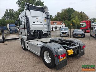 MAN TGX 18.500 4x2 XL Euro6C - Retarder - Manual - Skirts - SmartTac truck tractor
