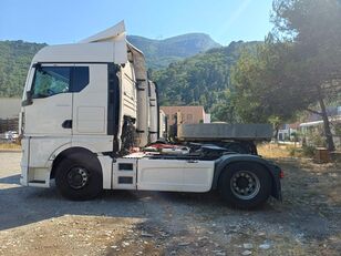 MAN TGX 18.510 truck tractor