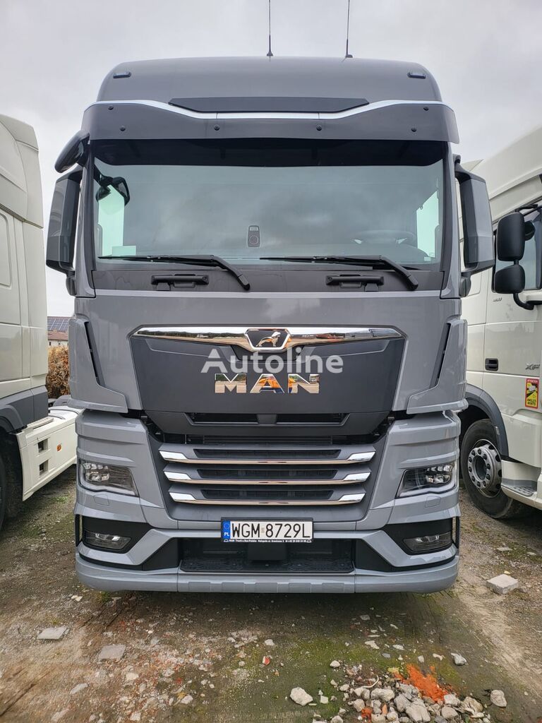 naujas vilkikas MAN TGX 18.520