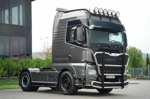 السيارات القاطرة MAN TGX 18.580 / CAŁY NA PODUSZKACH / NAVI RIO / BOG