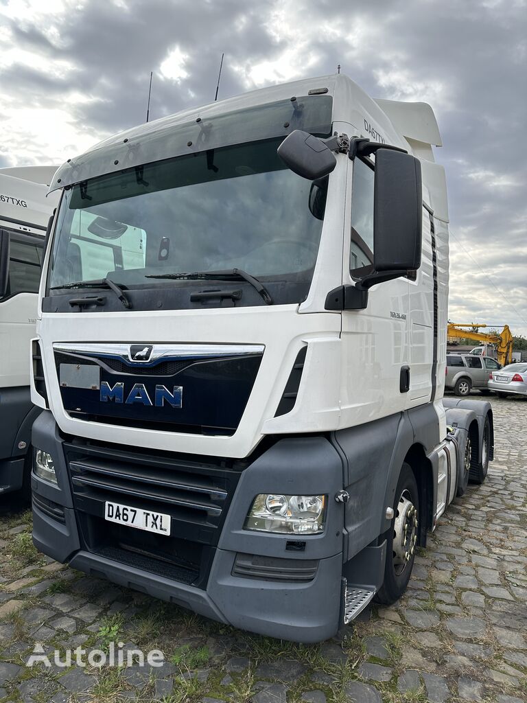 тягач MAN TGX 26.460