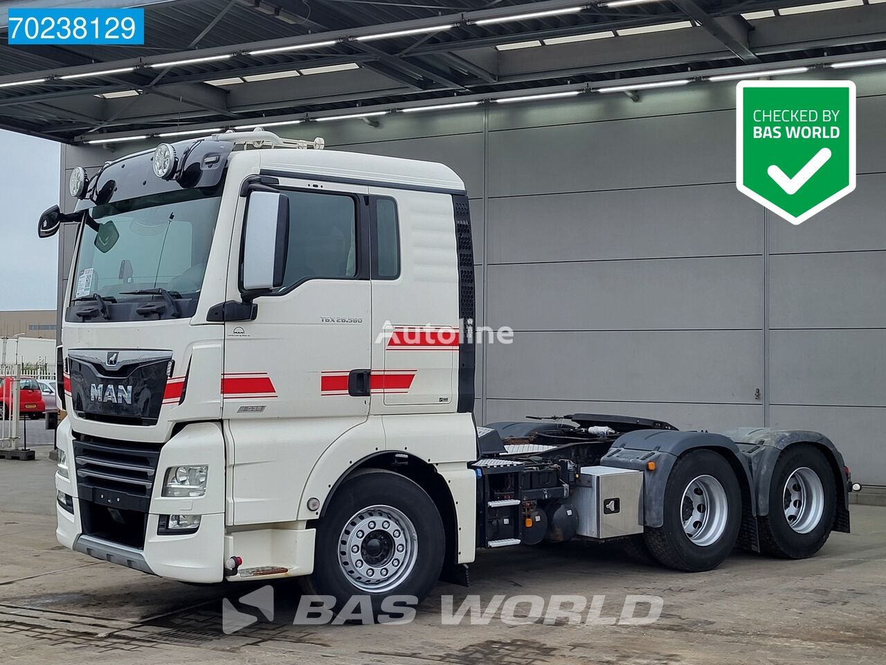 MAN TGX 26.580 6X4 XL ACC Retarder Navi Xenon Euro 6 truck tractor