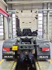 بيع السيارات القاطرة MAN Vehicle Tractor 4x2 Standard - صورة 6 | Autoline SD السيارات القاطرة MAN Vehicle Tractor 4x2 Standard | صورة 6 - Autoline