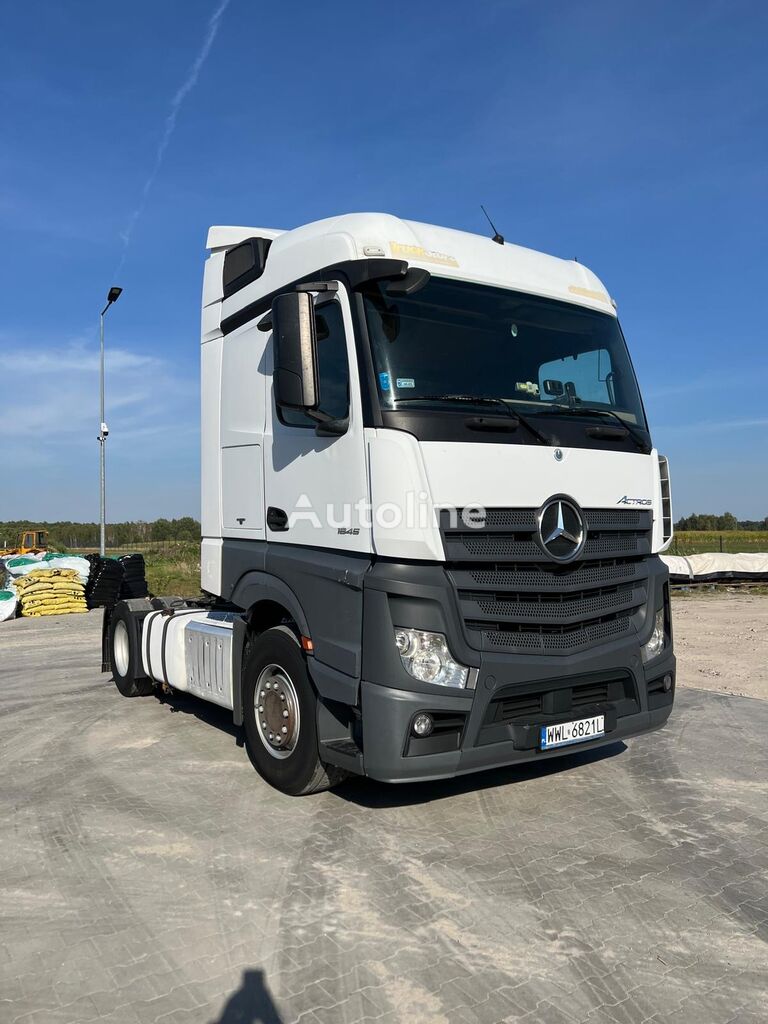 tracteur routier Mercedes-Benz pour pièces détachées