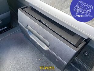 Mercedes-Benz 18.42 truck tractor for sale - Image 31 | Autoline BW Mercedes-Benz 18.42 truck tractor | Image 31 - Autoline