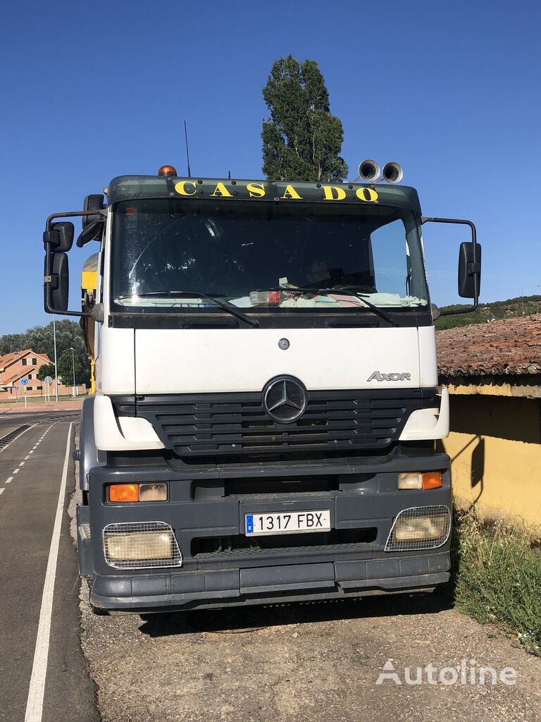 Mercedes-Benz 1843 LS Sattelzugmaschine