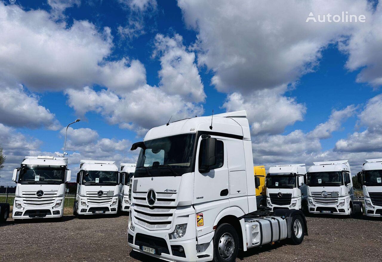 Mercedes-Benz 1845 Big Space Actros nyergesvontató