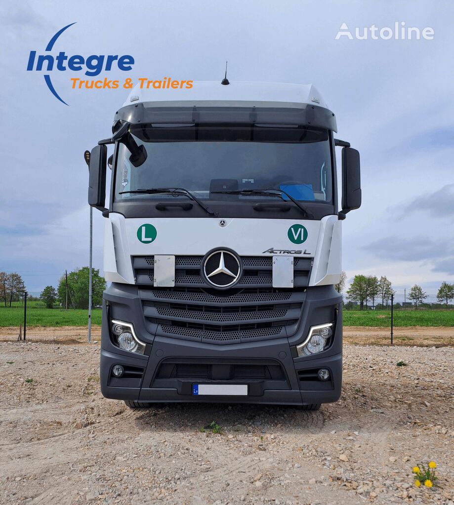 tracteur routier Mercedes-Benz 1845 LS