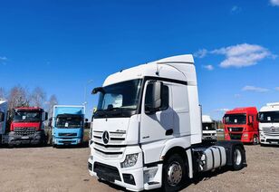 Mercedes-Benz 1845 Stream Space Actros truck tractor