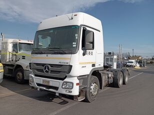 Mercedes-Benz 2641 tractora