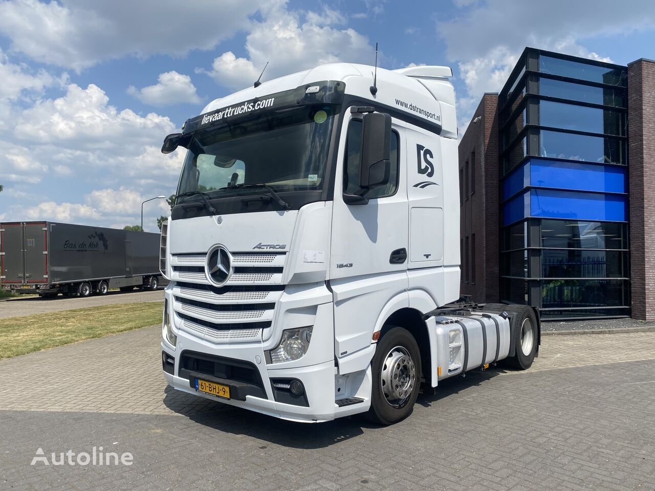 تریلی Mercedes-Benz ACTROS