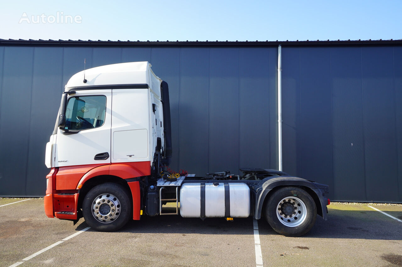 Mercedes-Benz ACTROS 1842 RETARDER tractora