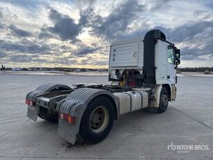 السيارات القاطرة Mercedes-Benz ACTROS 1844