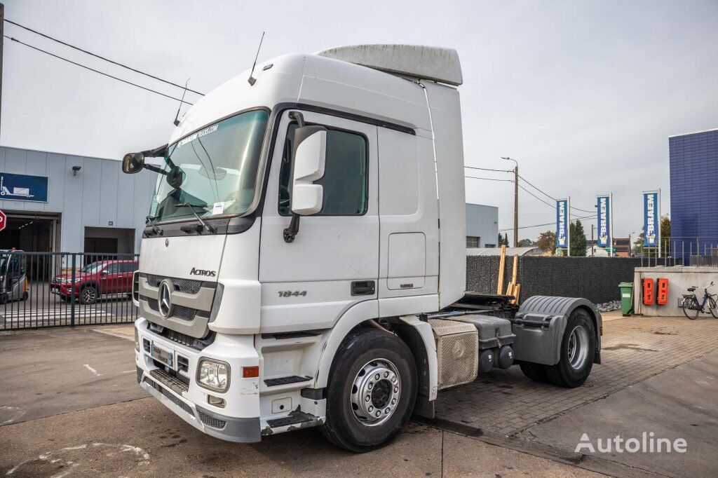 влекач Mercedes-Benz ACTROS 1844 LS-MP3+ VOITH