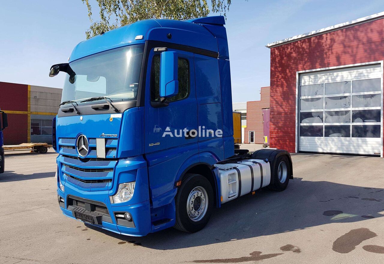 sadulveok Mercedes-Benz ACTROS 1845