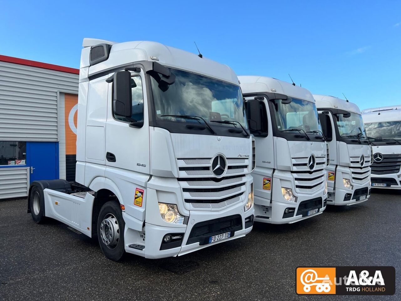 Mercedes-Benz ACTROS 1845 LS NEW CONDITION - FRIGO STANDKLIMA truck tractor