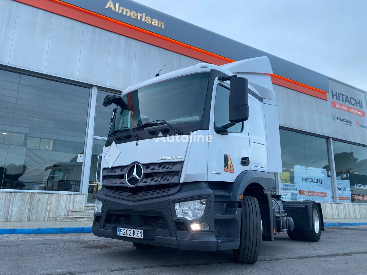 السيارات القاطرة Mercedes-Benz ACTROS 1846LS