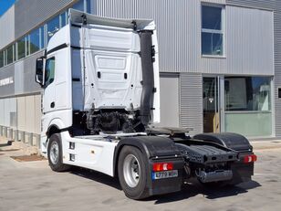 tahač Mercedes-Benz ACTROS 1851LS--CABEZA TRACTORA