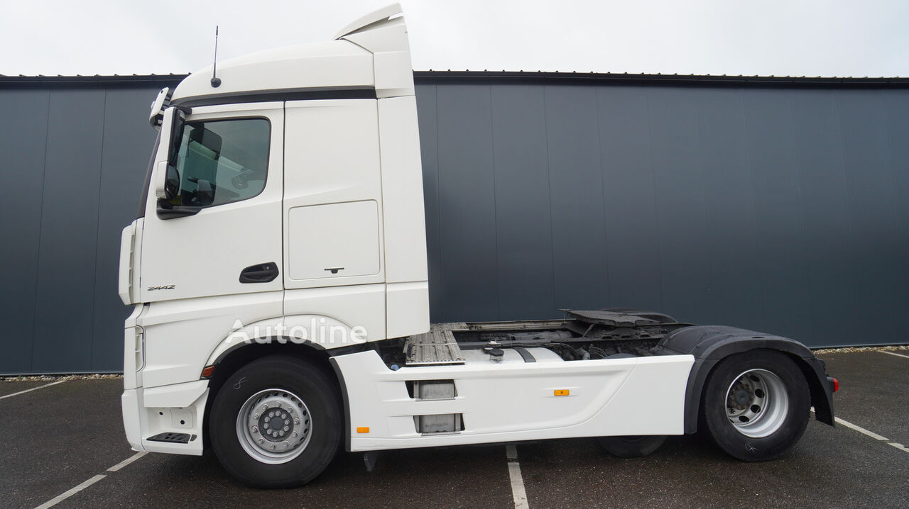 Mercedes-Benz ACTROS 2442 6X2 EURO 6 truck tractor