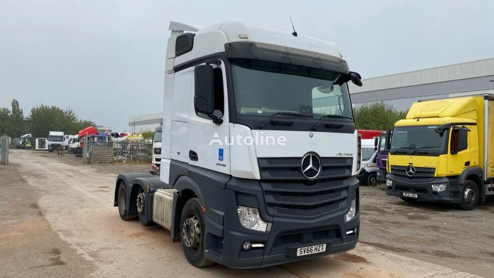 Mercedes-Benz ACTROS BLUETEC 6 truck tractor