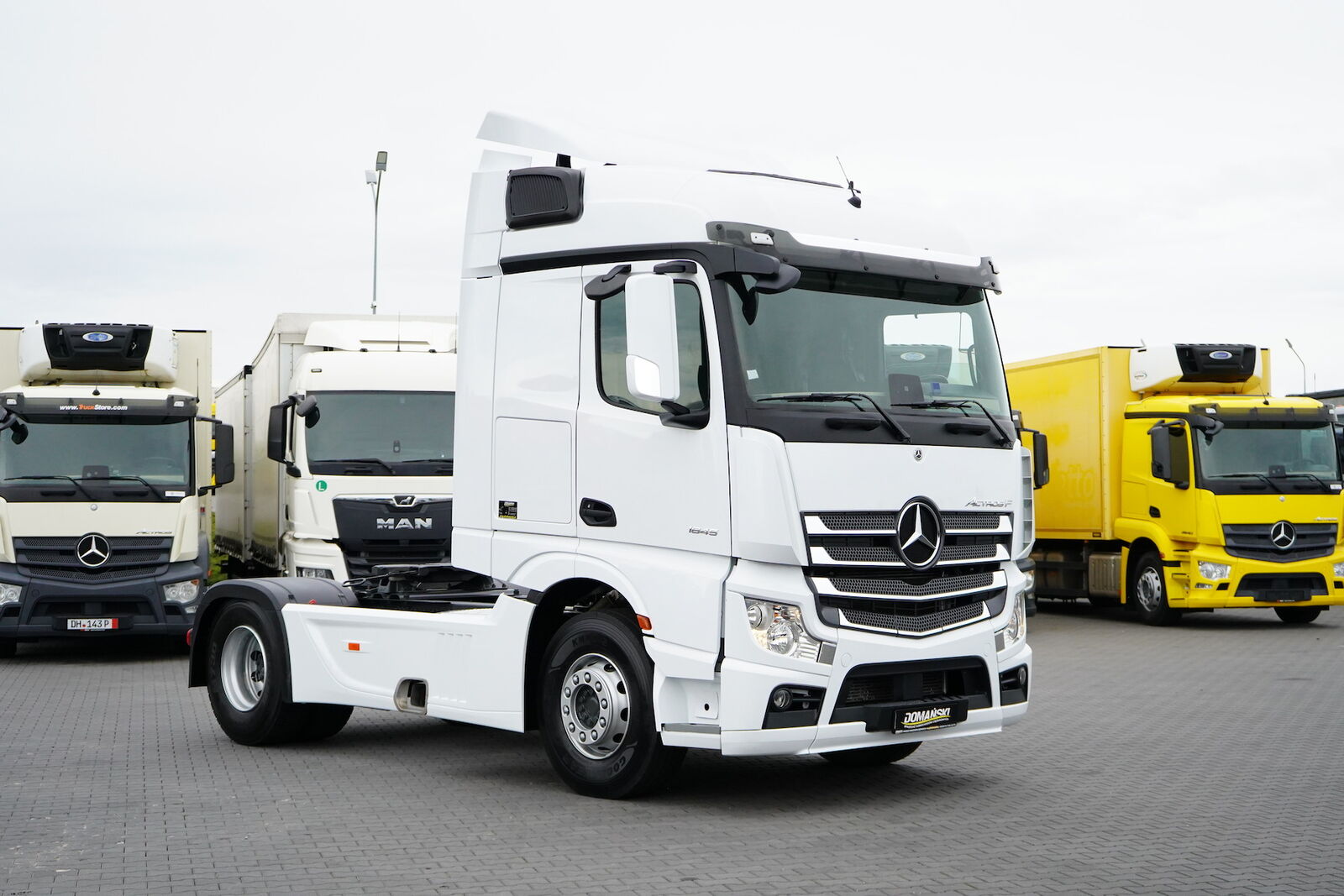 Mercedes-Benz ACTROS F / 1845 / ACC / E 6 / STREAM SPACE / НИЗКИЙ ПРОБЕГ