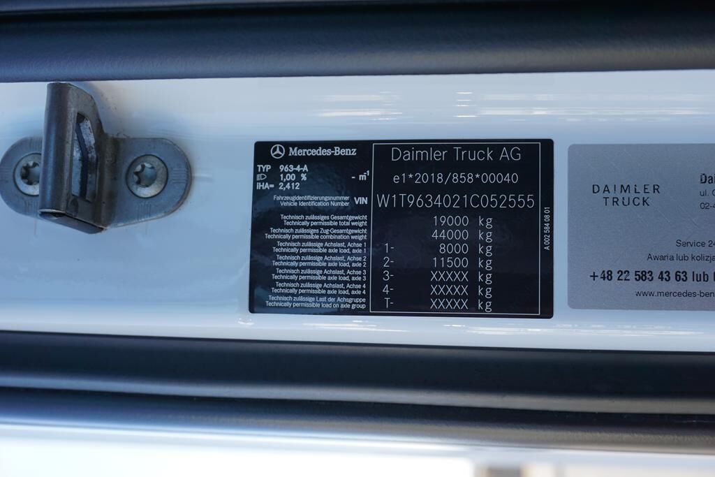 Mercedes-Benz ACTROS L / 1848 / EURO 6 / MP 5 / GIGA SPACE