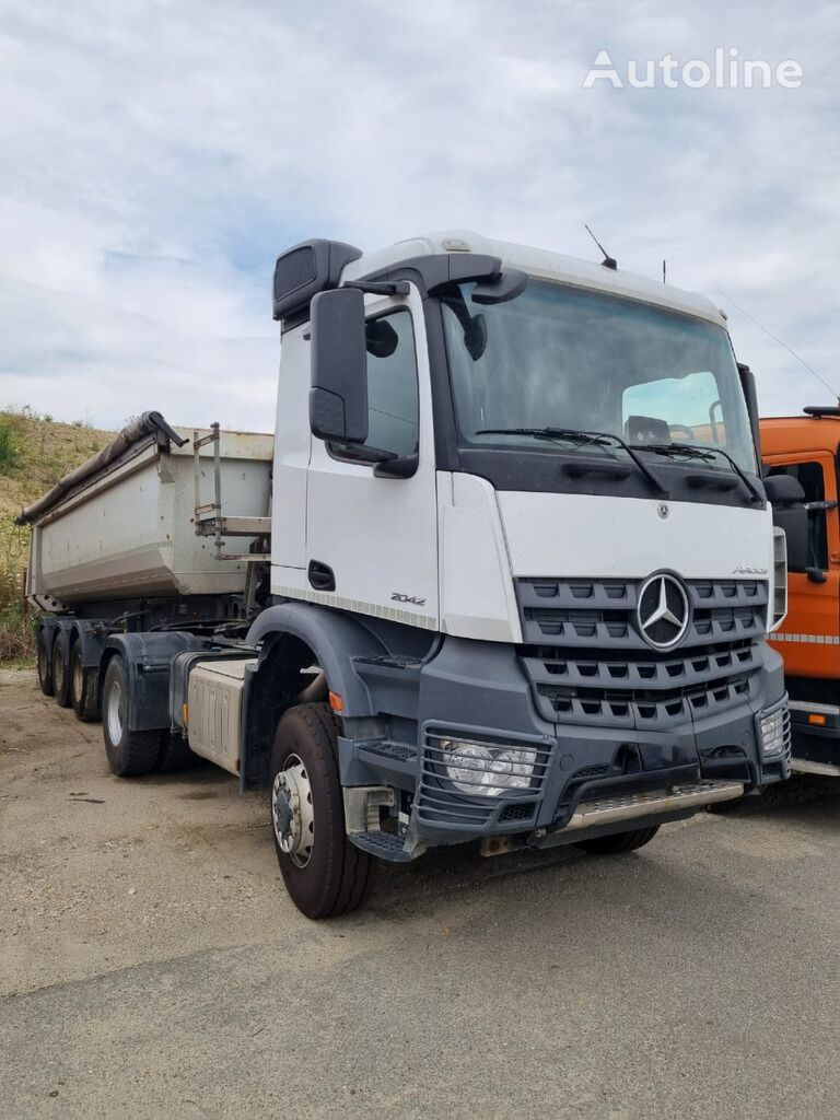 Mercedes-Benz AROCS 2042, 4x4, 2020, full leaf suspension, 96.000 km, hydrauli vilcējs