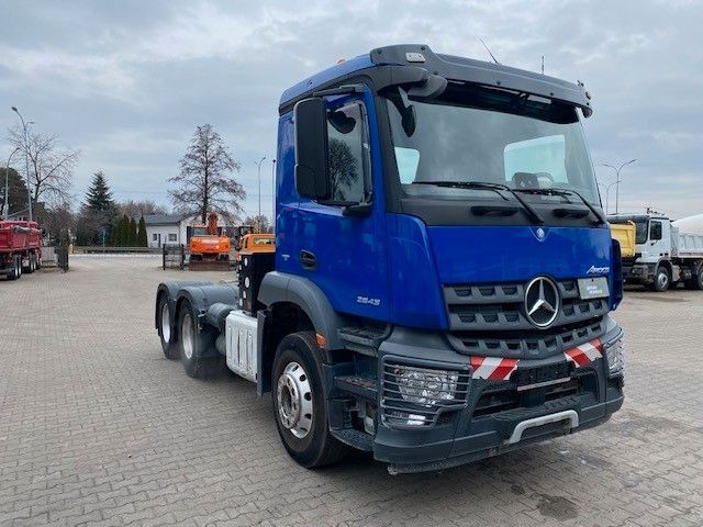 ciągnik siodłowy Mercedes-Benz AROCS 2643 6X4 EURO 6 SATTELZUG