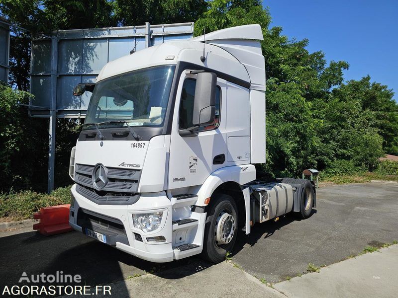 السيارات القاطرة Mercedes-Benz Actros