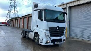 тягач Mercedes-Benz Actros