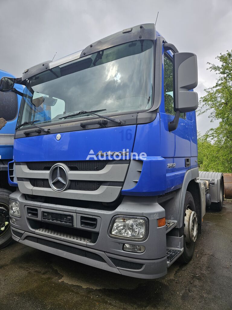 sadulveok Mercedes-Benz Actros 1832 MP3