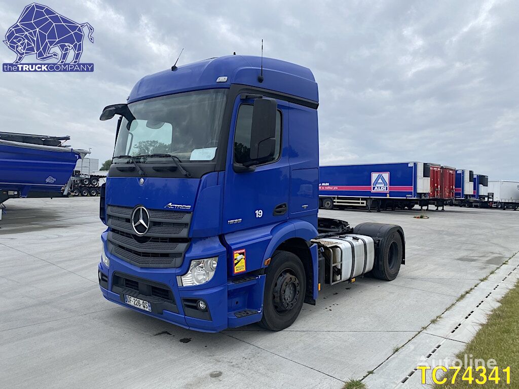 ciągnik siodłowy Mercedes-Benz Actros 1836