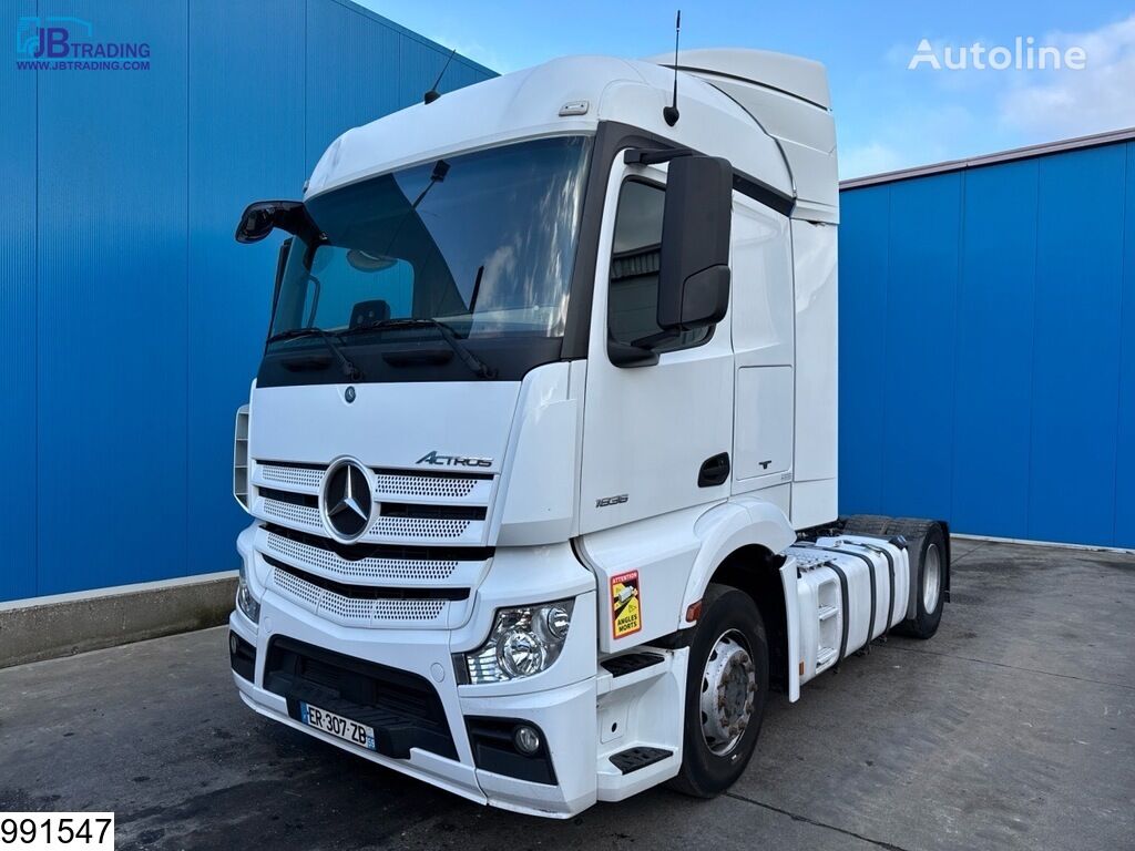 السيارات القاطرة Mercedes-Benz Actros 1836 EURO 6