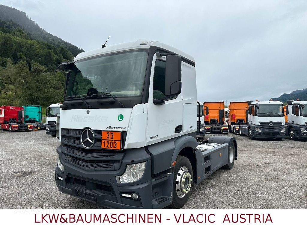 Mercedes-Benz Actros 1840 truck tractor