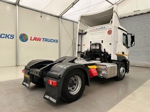 Mercedes-Benz Actros 1840 4x2 Sleeper Cab Tractor Unit truck tractor for sale - Image 14 | Autoline CA Mercedes-Benz Actros 1840 4x2 Sleeper Cab Tractor Unit truck tractor | Image 14 - Autoline