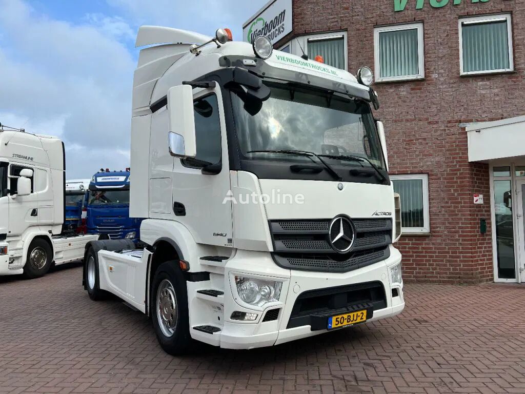 Mercedes-Benz Actros 1840LS STREAMSPACE HOLLAND TRUCK EURO6 NEUE TUV SUPER ZUS truck tractor