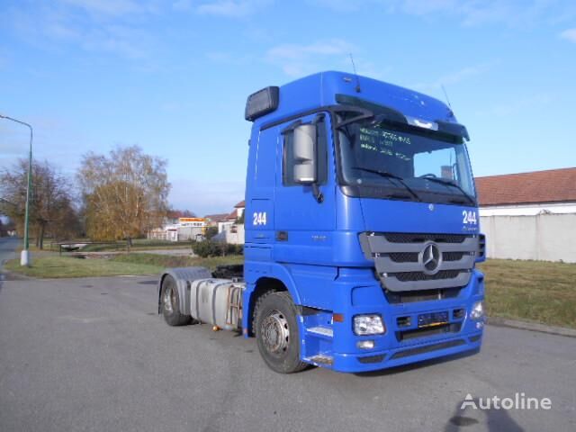 Mercedes-Benz Actros 1841 truck tractor