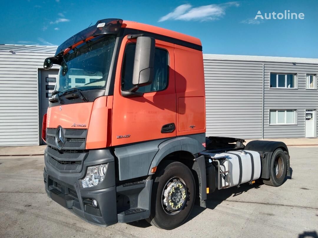 đầu kéo Mercedes-Benz Actros 1842