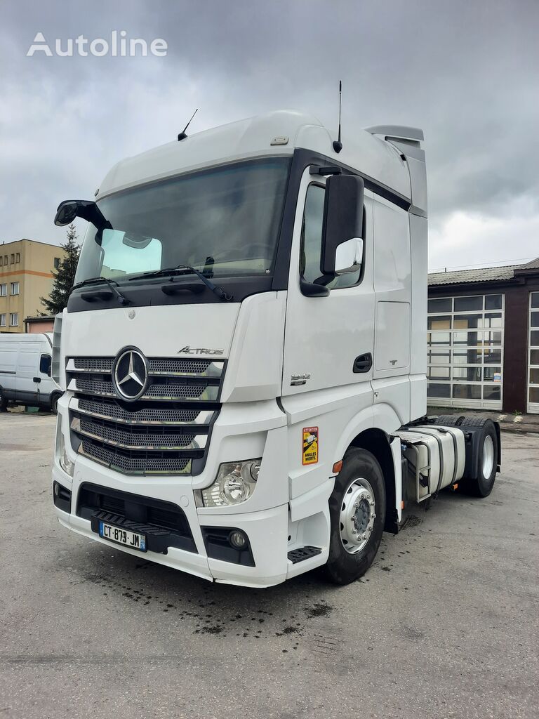 牵引车 Mercedes-Benz Actros 1842