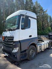 đầu k&eacute;o Mercedes-Benz Actros 1842