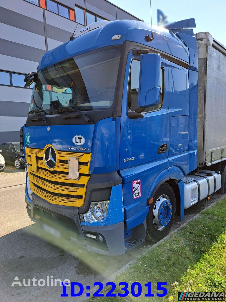 السيارات القاطرة Mercedes-Benz Actros 1842 -Mega- Euro6