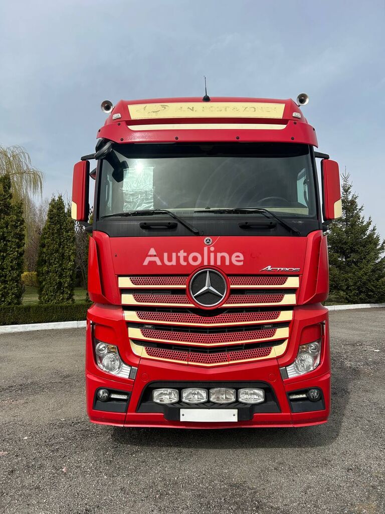 тягач Mercedes-Benz Actros 1842 можливий лізинг