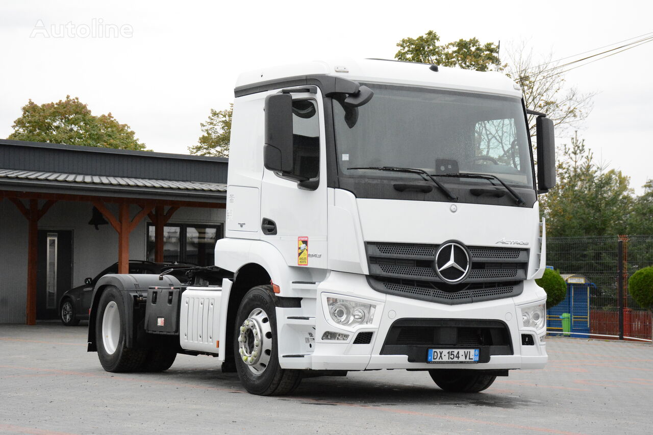 Mercedes-Benz Actros 1843 truck tractor