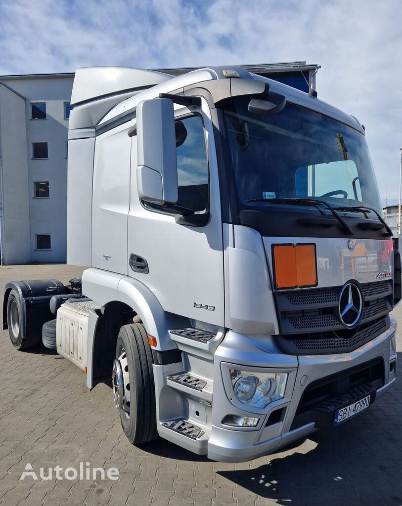 Mercedes-Benz Actros 1843 çekici