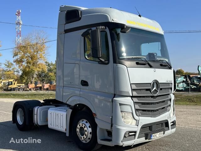 тягач Mercedes-Benz Actros 1843 + полуприцеп самосвал