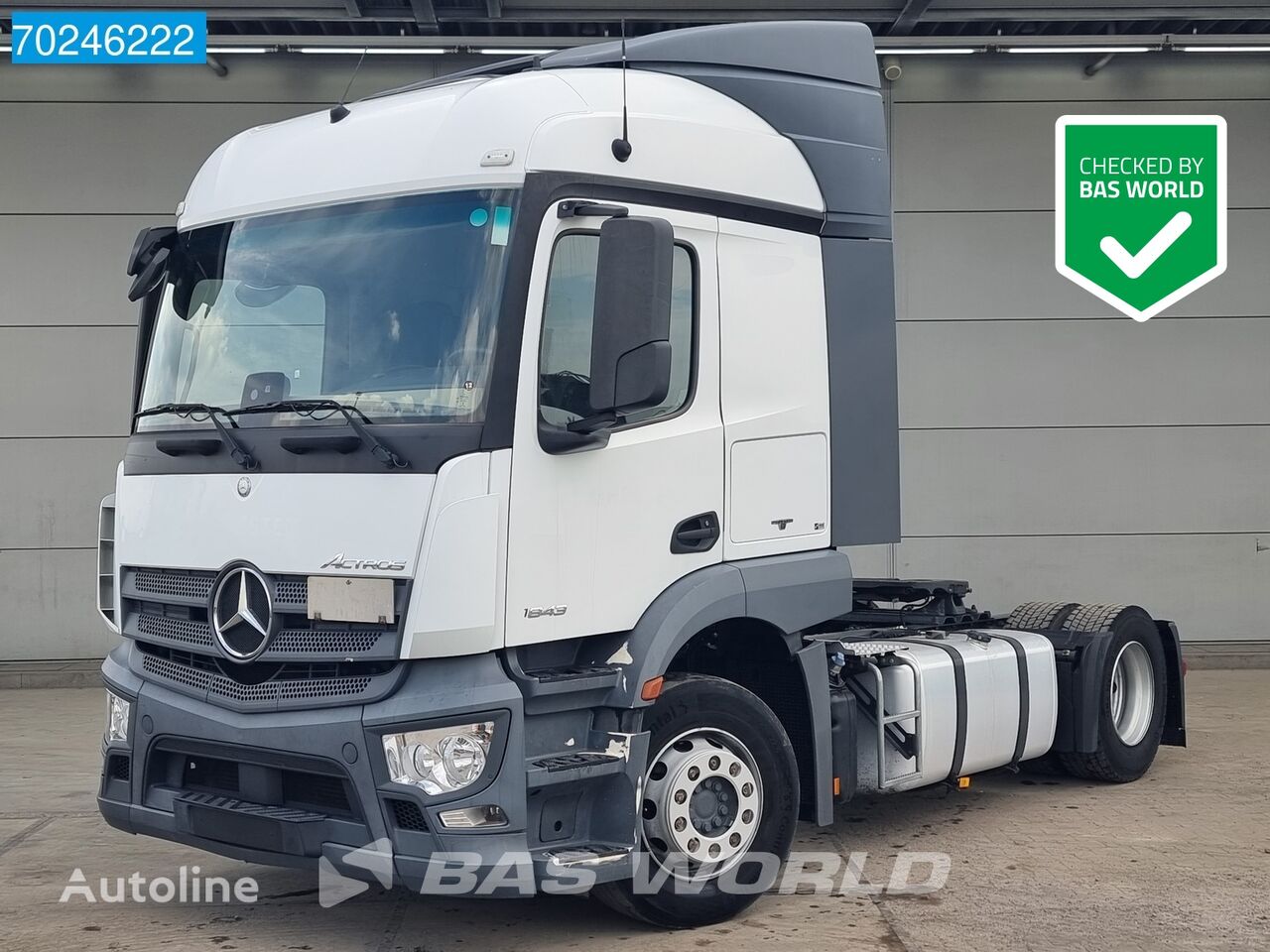 السيارات القاطرة Mercedes-Benz Actros 1843 4X2