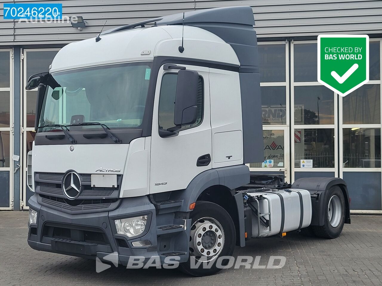 Mercedes-Benz Actros 1843 4X2 StreamSpace truck tractor