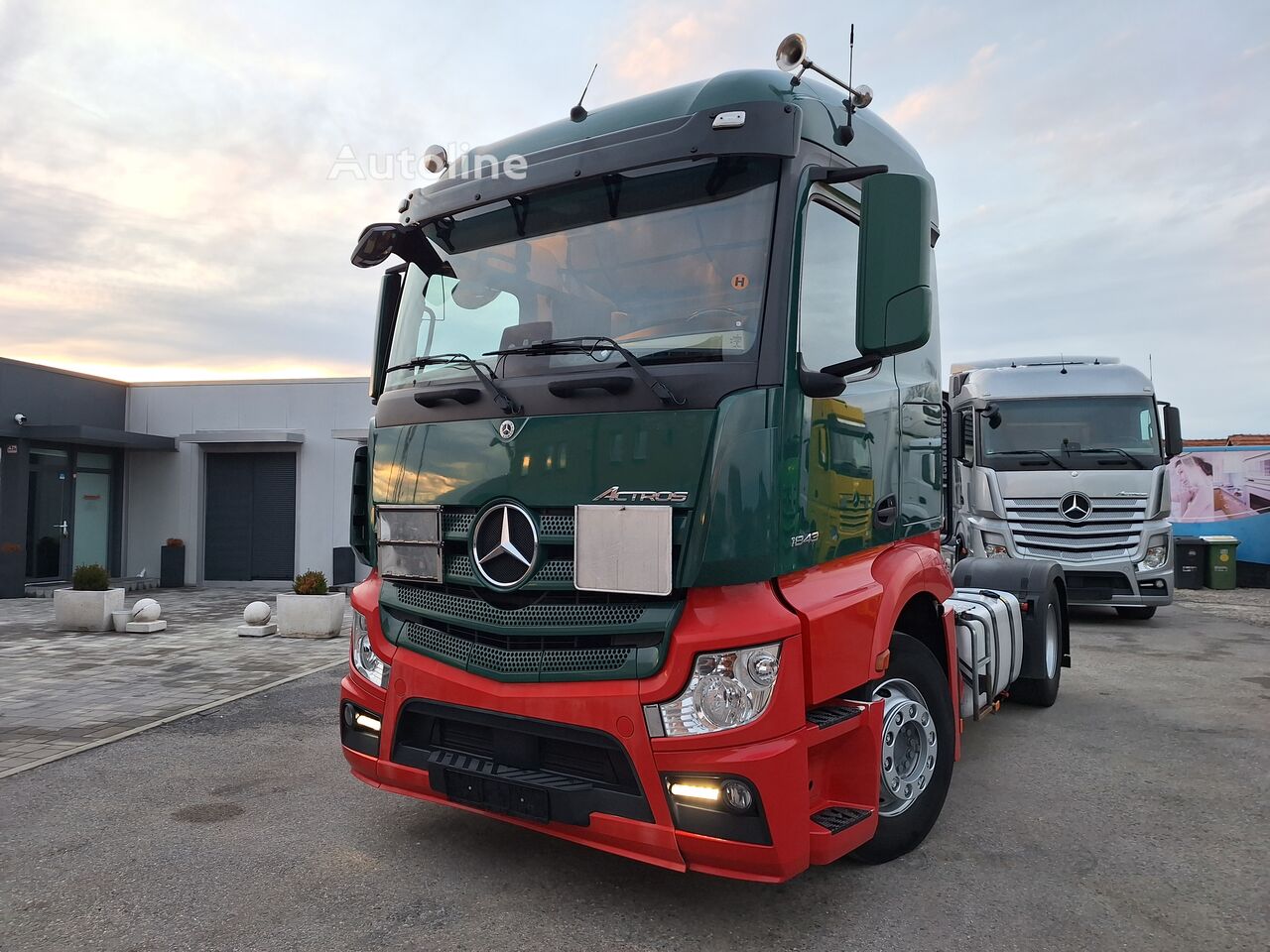 camião tractor Mercedes-Benz Actros 1843 LS/ ADR AT, FL, EX-II, EX-III/